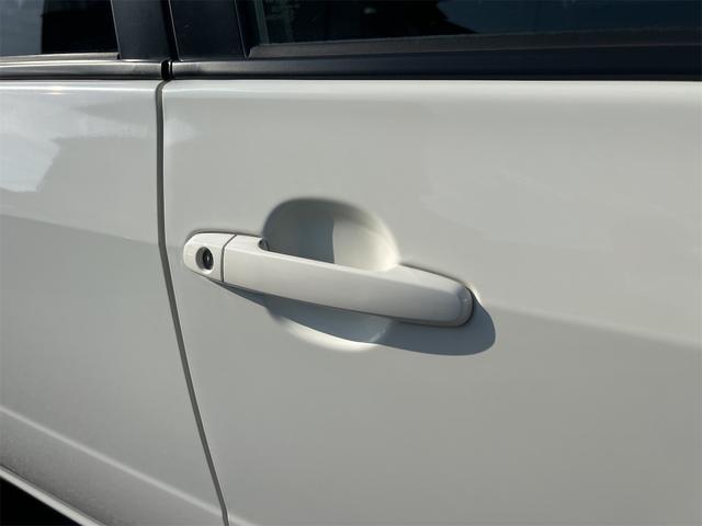 プロボックス ＧＬ　ＥＴＣ　バックカメラ　ナビ　レーンアシスト　衝突被害軽減システム　オートマチックハイビーム　オートライト　キーレスエントリー　アイドリングストップ　電動格納ミラー　ＣＶＴ　ＥＳＣ　ＣＤ　ＵＳＢ（17枚目）