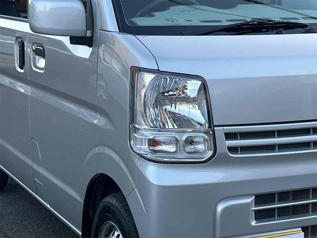 スクラム ＰＣ　ワンオーナー　軽バン　ＭＴ　衝突被害軽減システム　クリアランスソナー　レーンアシスト　ＥＴＣ　ナビ　ＴＶ　バックカメラ　両側スライドドア　キーレスエントリー　電動格納ミラー　オートライト　ＥＳＣ（6枚目）