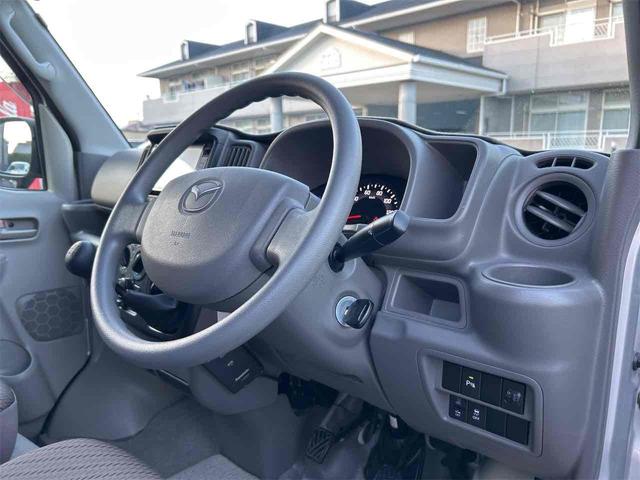 スクラム ＰＣ　ワンオーナー　軽バン　ＭＴ　衝突被害軽減システム　クリアランスソナー　レーンアシスト　ＥＴＣ　ナビ　ＴＶ　バックカメラ　両側スライドドア　キーレスエントリー　電動格納ミラー　オートライト　ＥＳＣ（50枚目）