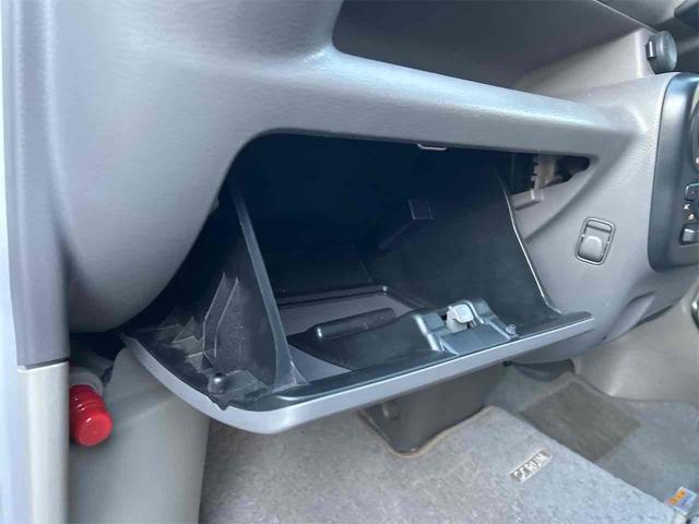 スクラム ＰＣ　ワンオーナー　軽バン　ＭＴ　衝突被害軽減システム　クリアランスソナー　レーンアシスト　ＥＴＣ　ナビ　ＴＶ　バックカメラ　両側スライドドア　キーレスエントリー　電動格納ミラー　オートライト　ＥＳＣ（68枚目）