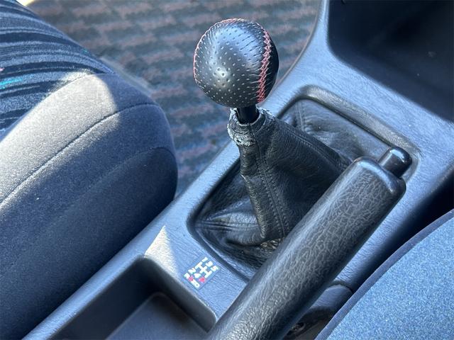 ���i�����ގ��ɕK�����삷�郌�o�[�ł��B����̂��₷�����̂ɂȂ��Ă��܂��B���Ј�x�̊����Ă��������B