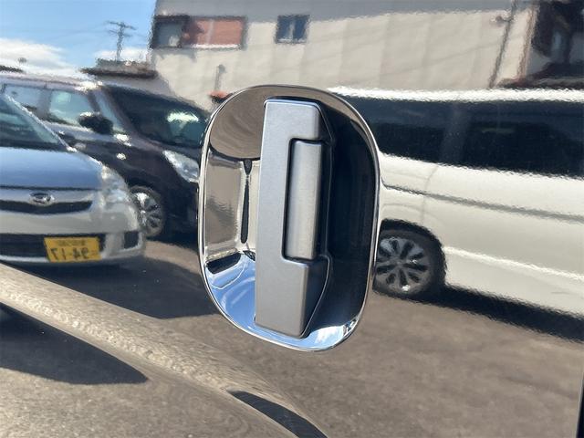 ＮＶ２００バネットバン ＶＸ　ワンオーナー　ＥＴＣ　バックカメラ　ナビ　ＴＶ　クリアランスソナー　両側スライドドア　オートライト　キーレスエントリー　アイドリングストップ　電動格納ミラー　ＣＶＴ　ＣＤ　ＤＶＤ再生　ＵＳＢ（18枚目）