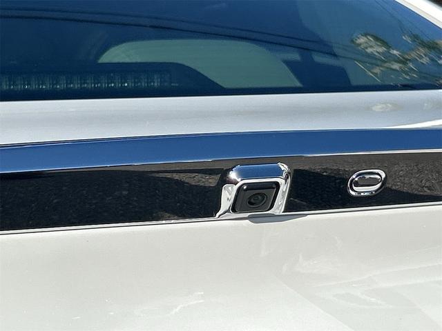 スカイライン ２５０ＧＴ　ＦＯＵＲ　純正ＴＶナビ　サイド／バックカメラ　ＥＴＣ　プッシュスタート　ハーフレザーシート　パワーシート　ＡＴ　ステアリングスイッチ　パール（27枚目）