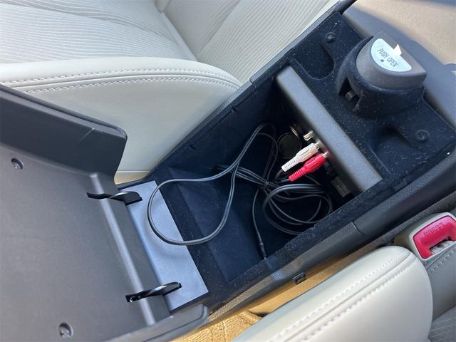 スカイライン ２５０ＧＴ　ＦＯＵＲ　純正ＴＶナビ　サイド／バックカメラ　ＥＴＣ　プッシュスタート　ハーフレザーシート　パワーシート　ＡＴ　ステアリングスイッチ　パール（49枚目）