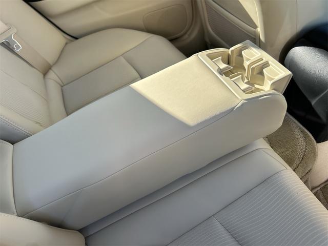 スカイライン ２５０ＧＴ　ＦＯＵＲ　純正ＴＶナビ　サイド／バックカメラ　ＥＴＣ　プッシュスタート　ハーフレザーシート　パワーシート　ＡＴ　ステアリングスイッチ　パール（67枚目）