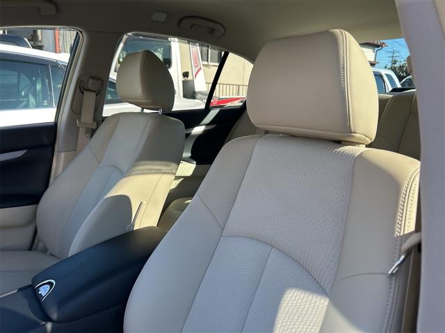 スカイライン ２５０ＧＴ　ＦＯＵＲ　純正ＴＶナビ　サイド／バックカメラ　ＥＴＣ　プッシュスタート　ハーフレザーシート　パワーシート　ＡＴ　ステアリングスイッチ　パール（75枚目）