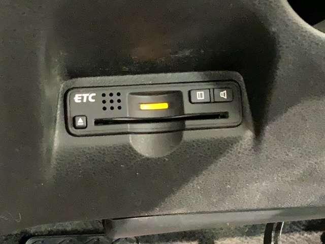 シーズ 禁煙車 社外HDDナビAVIC-HRZ099 フルセグ DVD再生 ETC スマートキー ドアバイザー(13枚目)