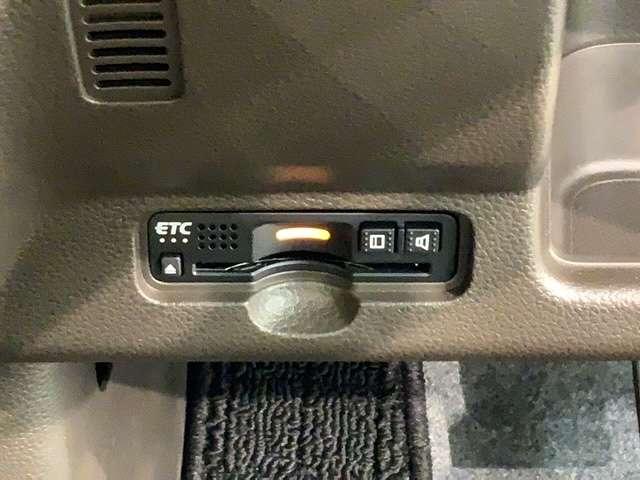 Lホンダセンシング 新車保証 試乗禁煙車 LEDライト 純正ナビVXM-224VFI フルセグ Bluetooth DVD再生 Rカメラ ETC シートヒーター サイドエアバック スマートキー(12枚目)
