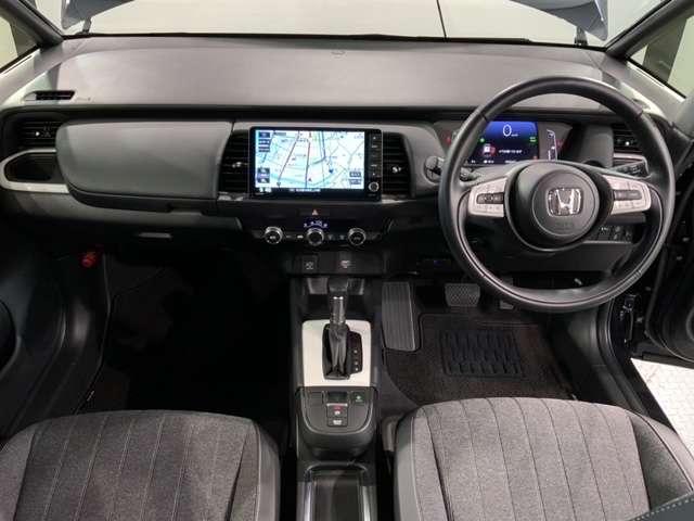 e:HEVホーム Honda SENSING 新車保証 試乗禁煙車 純正ナビVXU-215FTI フルセグ Bluetooth Rカメラ ETC LEDライト サイドエアバック スマートキー(8枚目)