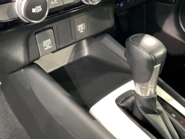 e:HEVホーム Honda SENSING 新車保証 試乗禁煙車 純正ナビVXU-215FTI フルセグ Bluetooth Rカメラ ETC LEDライト サイドエアバック スマートキー(24枚目)