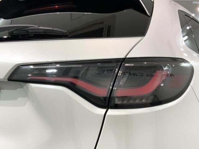 ｅ：ＨＥＶ　Ｚ　Ｈｏｎｄａ　ＳＥＮＳＩＮＧ　新車保証　純正ナビ　フルセグ　Ｒカメラ　マルチビュ－　ドラレコＥＴＣ　ＬＥＤライト　ＶＳＡ　パワ－テ－ルゲ－ト　パワ－シ－ト　シ－トヒ－タ－　アルミ　スマ－トキ－　ＡＡＣ(43枚目)