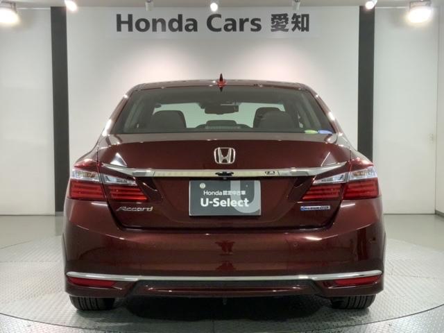 アコードハイブリッド ＬＸ　ＨｏｎｄａＳＥＮＳＩＮＧ１年保証純正ナビ　クルーズコントロール　衝突軽減ブレーキ　ドライブレコーダー　バックモニター　フルセグ　ＬＥＤライト　ワンオーナー　サイドエアバッグ　ＶＳＡ　ＤＶＤ再生　ＥＴＣ（44枚目）