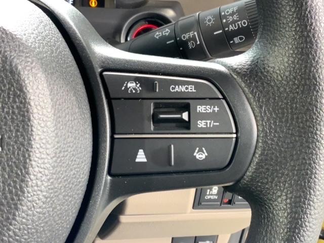 Ｎ－ＢＯＸジョイ ベースグレード　ＨｏｎｄａＳＥＮＳＩＮＧ２ト－ン新車保証　Ｂカメラ　フルセグＴＶ　両側電動ドア　ＬＥＤライト　前席シートヒーター　クルーズコントロール　エアバッグ　キーレス　ベンチシート　横滑り防止機能　スマートキー（10枚目）