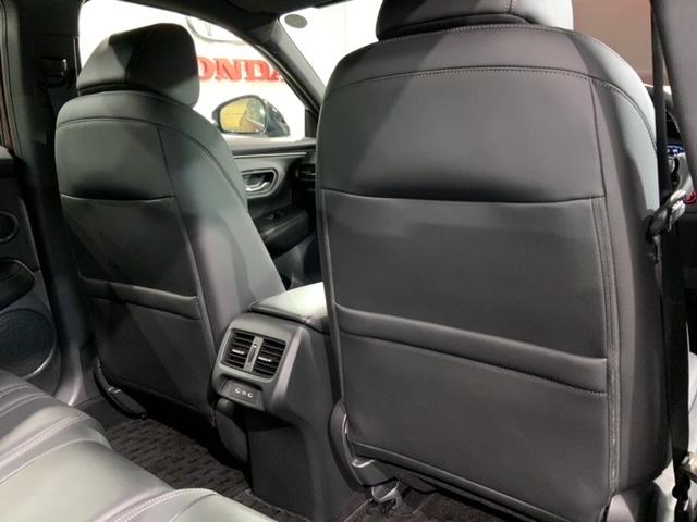 ＺＲ－Ｖ ｅ：ＨＥＶＺ特別仕様車ブラックスタイル　ＨｏｎｄａＳＥＮＳＩＮＧ新車保証試乗禁煙車　全周囲カメラ　電動シート　ＬＥＤライト　電動リアゲート　シ－トヒ－タ－　フルセグ　クルコン　バックカメラ　ＥＴＣ　サイドエアバッグ　ワンオーナー　記録簿（28枚目）
