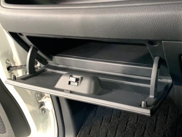 Ｎ－ＢＯＸカスタム ＥＸ　ＨｏｎｄａＳＥＮＳＩＮＧ２年保証ナビフルセグ　ＤＶＤ再生　両側ＰＳＤ　Ｒカメラ　スマキー　サイドエアバッグ　踏み間違い防止　ＥＳＣ　シートヒーター　１オーナー　セキュリティーアラーム　ＬＥＤヘッド（26枚目）