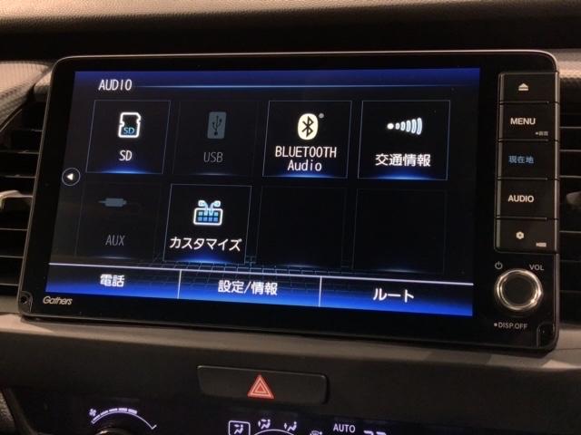 フィット ｅ：ＨＥＶベーシック　ＨｏｎｄａＳＥＮＳＩＮＧ新車保証試乗禁煙車　追突軽減ブレーキ　ワンオーナー車　フルセグＴＶ　カーテンエアバック　Ｒカメ　ＬＥＤ　パワーウインドウ　スマキー　横滑り防止　オートエアコン　ＥＴＣ車載器（39枚目）