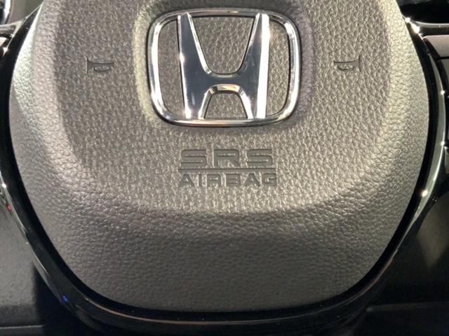 Ｎ－ＢＯＸカスタム ベースグレード　ＨｏｎｄａＳＥＮＳＩＮＧ新車保証試乗禁煙車　追突軽減ブレーキ　Ｂカメ　スマキー　ＬＥＤライト　オートエアコン　前席シートヒーター　クルーズコントロール　ＥＴＣ　ＥＳＣ　サイドカーテンエアバック　地デジ（21枚目）