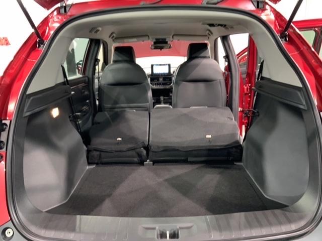 ＷＲ－Ｖ Ｚ＋　ＨｏｎｄａＳＥＮＳＩＮＧ新車保証試乗禁煙車　衝突軽減ブレ－キ　地デジチューナー　イモビ　１オーナー　リアカメラ　記録簿　ＬＥＤヘッドライト　クルコン　オートエアコン　スマートキー　ＥＴＣ車載器　ＡＢＳ（18枚目）