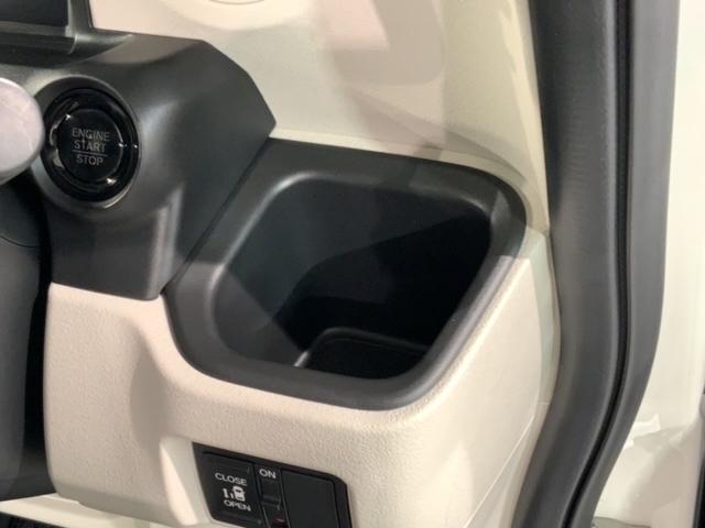 Ｎ－ＢＯＸ ベースグレード　ＨｏｎｄａＳＥＮＳＩＮＧ新車保証試乗禁煙車　パワーウインドー　衝突被害軽減　バックカメラ付　インテリキー　横滑り防止機能　両側スライド片側電動ドア　オートエアコン　ＬＥＤライト　盗難防止装置　フルセグ（28枚目）