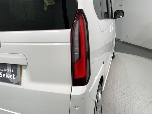 Ｎ－ＢＯＸ ベースグレード　コンフォートパッケージＨｏｎｄａＳＥＮＳＩＮＧ　パワーウインドー　衝突被害軽減　バックカメラ付　インテリキー　横滑り防止機能　禁煙　オートエアコン　ＬＥＤライト　盗難防止装置　Ｗエアバック　エアバッグ（45枚目）