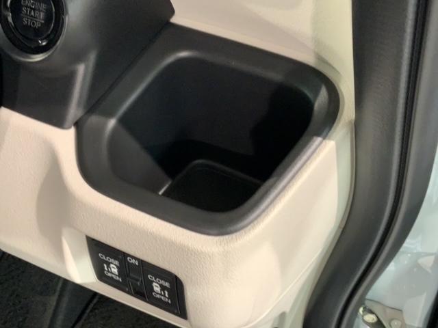 Ｎ－ＢＯＸ ファッションスタイル　コンフォートパッケージＨｏｎｄａＳＥＮＳＩＮＧ　インテリキー　禁煙　サイドエアバッグ　エアコン　イモビ　エアバッグ　ＬＥＤライト　リアカメラ　ＥＴＣ車載器　フルセグ　キーフリー　クルーズコントロール（29枚目）