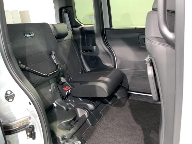 Ｎ－ＢＯＸカスタム ターボ　ＨｏｎｄａＳＥＮＳＩＮＧ新車保証試乗禁煙車　誤発進抑制　セキュリティー　ＬＥＤランプ　整備記録簿　サイドＳＲＳ　アクティブクルーズコントロール　シートヒータ　エアバッグ　Ｒカメラ　ＥＴＣ車載器　ＡＢＳ（33枚目）