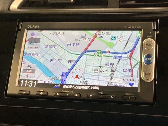 シャトル ハイブリッドＸ　いまコレ＋新品マット付あんしんＰＫＧ　オートクルーズコントロール　ＬＥＤヘッドランプ　エアコン　キーレス　サイドエアバック　スマートキー　横滑り防止機能　ＰＷ　エアバッグ　ＡＢＳ　ナビＴＶ　ＤＶＤ再生（5枚目）