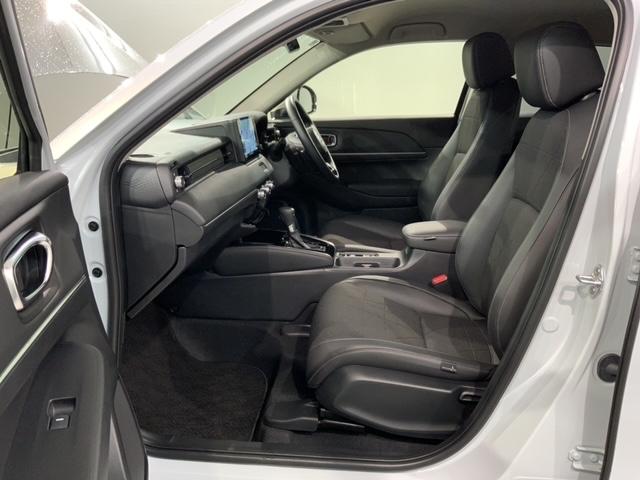 ヴェゼル ｅ：ＨＥＶ　Ｚ　ホンダセンシング　新車保証継承　禁煙　当社デモカー　ナビ　Ｒカメラ　ＣＤ　ＤＶＤ　ＢＴオーディオ　音楽録音　ＴＶ　アルミ　ＬＥＤヘッド　シートヒーター　パワーテールゲート　クルコン　スマートキー（31枚目）