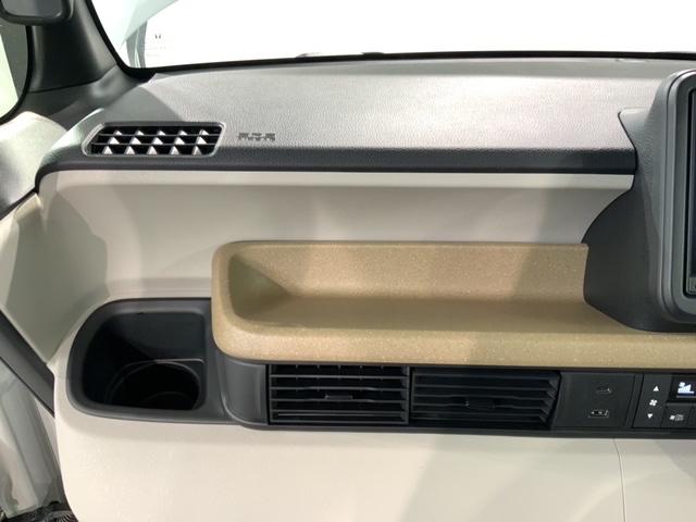 Ｎ－ＢＯＸ ベースグレード　ＨＳＥＮＳＩＮＧ新車保証試乗車ワンオ－ナ－　衝突軽減システム　スマートキ－　フルフラットシート　カーテンエアバック　イモビライザー　横滑り防止　オートクルーズ　ＬＥＤヘッドライト　キーフリー　地デジ（25枚目）
