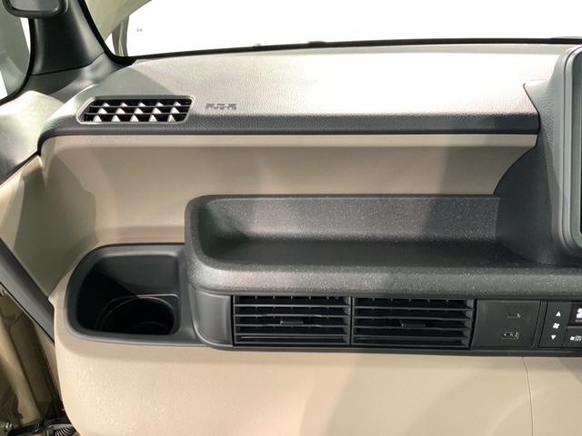 Ｎ－ＢＯＸジョイ ターボ　ＨＳＥＮＳＩＮＧ２ト－ン新車保証試乗車　整備記録簿　ＬＥＤヘッド　ＥＴＣ車載器　オートエアコン　バックカメラ　両側電動ドア　パワーウィンドウ　キーフリー　シートヒーター　フルセグ　スマートキー　ＶＳＡ（24枚目）