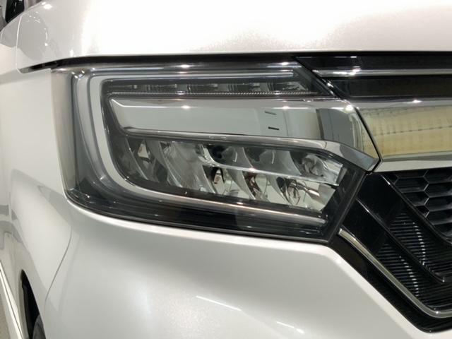 Ｎ－ＢＯＸカスタム Ｇ・ＥＸターボホンダセンシング　２ト－ン　最長５年保証　ナビ　ＴＶ　Ｒカメラ　ＣＭＢＳ　ターボ車　シートヒータ　カーテンエアバック　ＵＳＢ　アクティブクルーズコントロール　キーフリー　ＶＳＡ　フルタイム４ＷＤ　スマ－トキ－　エアコン（8枚目）