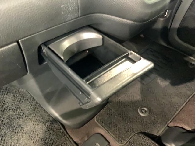 Ｎ－ＢＯＸカスタム Ｇ・ＥＸターボホンダセンシング　２ト－ン　最長５年保証　ナビ　ＴＶ　Ｒカメラ　ＣＭＢＳ　ターボ車　シートヒータ　カーテンエアバック　ＵＳＢ　アクティブクルーズコントロール　キーフリー　ＶＳＡ　フルタイム４ＷＤ　スマ－トキ－　エアコン（27枚目）