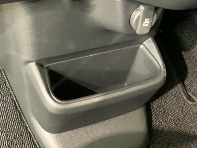 Ｎ－ＢＯＸカスタム ターボコーディネートスタイル　ＨＳＥＮＳＩＮＧ　２ト－ン　新車保証　試乗車　両側電動ドア　Ｒカメラ　クルコン　スマートキ－　パワーステアリング　ＥＴＣ　ＶＳＡ　セキュリティ　エアコン　ＬＥＤライト　パワーウィンドウ　ＵＳＢ　記録簿（26枚目）
