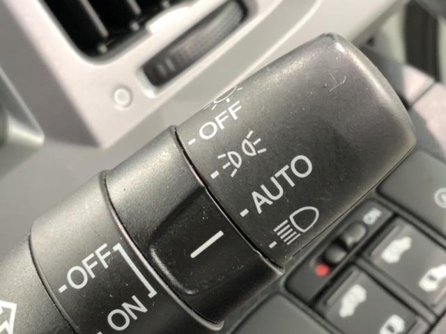 ステップワゴンスパーダ Z 禁煙 大型ナビ 後席モニタ- バックカメラ Bluetooth 音楽録音 フルセグTV/ DVD再生 両側電動スライドドア ETC HIDヘッドライト ドアバイザ- フロアマット 整備記録簿(11枚目)