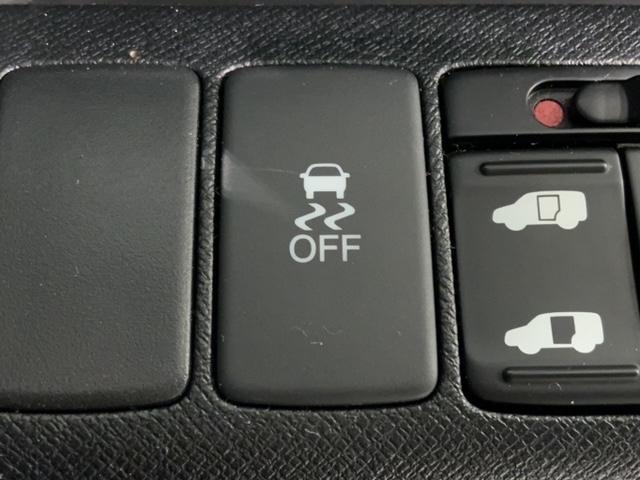 ステップワゴンスパーダ Z 禁煙 大型ナビ 後席モニタ- バックカメラ Bluetooth 音楽録音 フルセグTV/ DVD再生 両側電動スライドドア ETC HIDヘッドライト ドアバイザ- フロアマット 整備記録簿(14枚目)