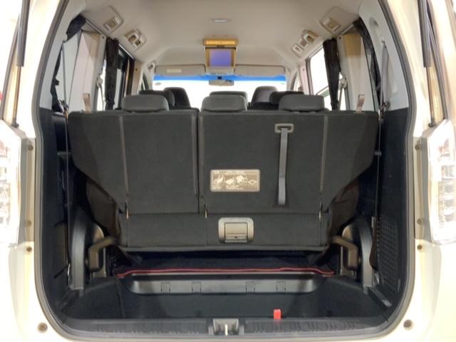 ステップワゴンスパーダ Z 禁煙 大型ナビ 後席モニタ- バックカメラ Bluetooth 音楽録音 フルセグTV/ DVD再生 両側電動スライドドア ETC HIDヘッドライト ドアバイザ- フロアマット 整備記録簿(35枚目)