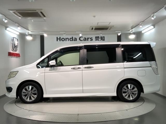 ステップワゴンスパーダ Z 禁煙 大型ナビ 後席モニタ- バックカメラ Bluetooth 音楽録音 フルセグTV/ DVD再生 両側電動スライドドア ETC HIDヘッドライト ドアバイザ- フロアマット 整備記録簿(47枚目)