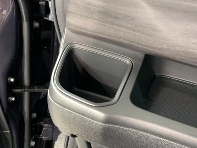 フリード+ハイブリッド ハイブリッドGブラックスタイル HSENSING 最長5年保証 ワンオ-ナ- ナビVXM-237VFNi TV Rカメラ CD録音 BTオ-ディオ DVD ドラレコ ETC LEDライト 両側電動ドア VSA シ-トヒ-タ-AAC(26枚目)