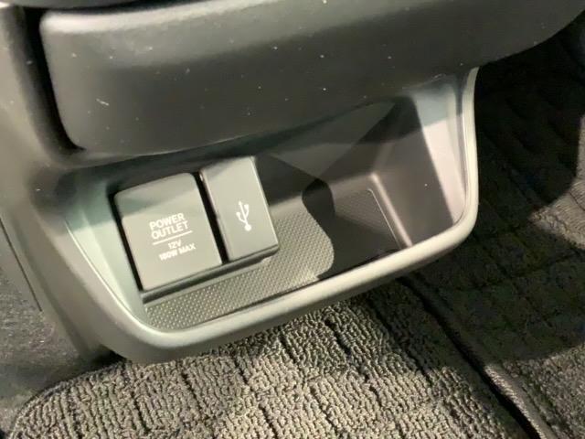 フリード+ハイブリッド ハイブリッドGブラックスタイル HSENSING 最長5年保証 ワンオ-ナ- ナビVXM-237VFNi TV Rカメラ CD録音 BTオ-ディオ DVD ドラレコ ETC LEDライト 両側電動ドア VSA シ-トヒ-タ-AAC(28枚目)