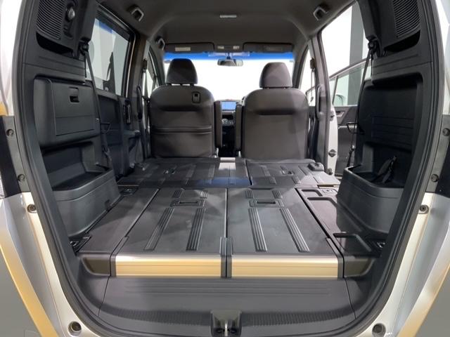 フリードスパイクハイブリッド ジャストセレクション ナビ バックカメラ 音楽録音 TV DVD再生 クル-ズコントロ-ル 両側電動スライドドア ETC HIDヘッドライト ドアバイザ- フロアマット 純正アルミホイ-ル 整備記録簿 横滑り防止装置(19枚目)