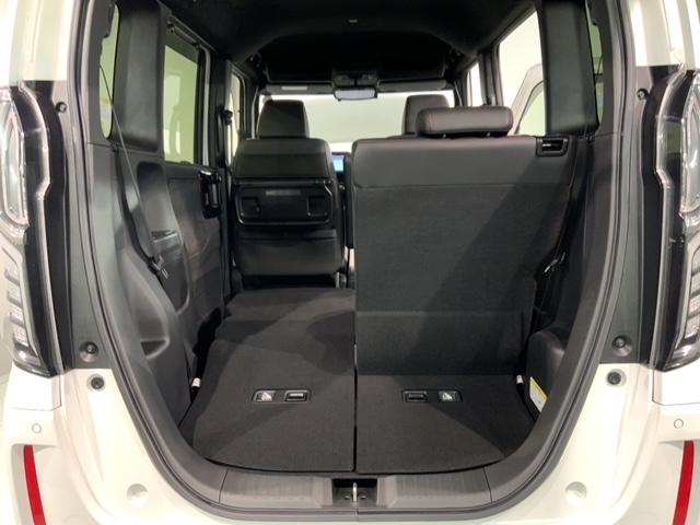 自社商品化センターにて内外装のクリーニングを実施しております！