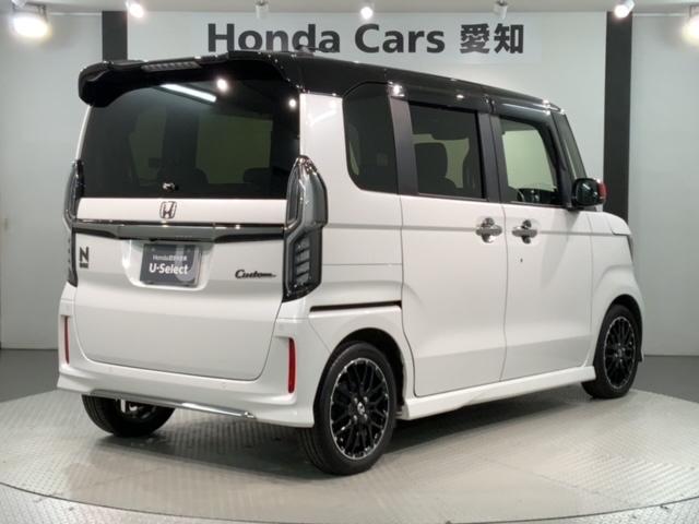 自社商品化センターにて内外装のクリーニングを実施しております！