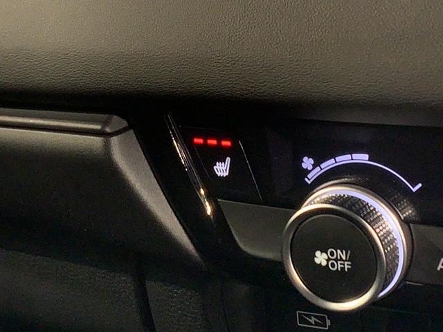 ヴェゼル G H SENSING 新車保証 試乗車 ワンオ-ナ- ナビVXU-245VZi TV Rカメラ CD録音 BTオ-ディオ DVD ETC LEDライト VSA アルミ スマ-トキ- スペアキー AAC(14枚目)