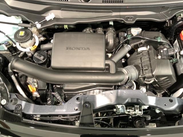 自社商品化センターにて内外装のクリーニングを実施しております！