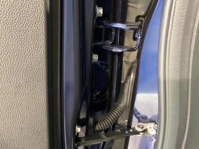 ＷＲ－Ｖ Ｚ＋ブラックスタイル　ＳＥＮＳＩＮＧ　最長５年保証　禁煙試乗車　８ｉｎナビ　ＴＶ　Ｒカメラ　Ｂｌｕｅｔｏｏｔｈ　ＥＴＣ　ＬＥＤライト　ＶＳＡ　クルコン　アルミ　フォグ　スマートキー　盗難防止装置　パーキングセンサー（42枚目）