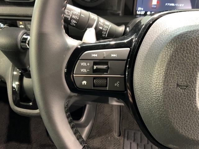 N-BOXカスタム ターボ SENSING 最長5年保証 禁煙試乗車 9inナビ TV Rカメラ CarPlay AndroidAuto Bluetooth CDDVD シートヒーター ETC 両側電動ドア パーキングセンサー(10枚目)