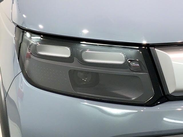 フリード クロスター　ＳＥＮＳＩＮＧ　最長５年　禁煙試乗車　９ｉｎナビ　ＴＶ　Ｒカメラ　Ｂｌｕｅｔｏｏｔｈ　ＣａｒＰｌａｙ　ＡｎｄｒｏｉｄＡｕｔｏ　ＥＴＣ　ＬＥＤライト　両側電動ドア　シートヒーター　フォグ　ＢＳＩ（8枚目）