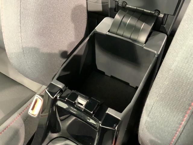 カローラスポーツ ハイブリッドＧＺ　最長５年保証　純正ナビ　ＴＶ　Ｒカメラ　ＢＴオ－ディオ　ドラレコ　衝突軽減Ｂ　ＥＴＣ　ＬＥＤライト　横滑り防止　シ－トヒ－タ－　クルコン　アルミ　スマ－トキ－　スペアキ－　盗難防止装置　Ｗエアバッグ（28枚目）