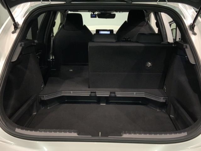 カローラスポーツ ハイブリッドＧＺ　最長５年保証　純正ナビ　ＴＶ　Ｒカメラ　ＢＴオ－ディオ　ドラレコ　衝突軽減Ｂ　ＥＴＣ　ＬＥＤライト　横滑り防止　シ－トヒ－タ－　クルコン　アルミ　スマ－トキ－　スペアキ－　盗難防止装置　Ｗエアバッグ（36枚目）