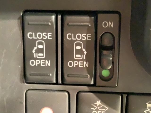 ルーミー カスタムＧ　最長５年保証　ワンオ－ナ－　純正ナビ　ＴＶ　Ｒカメラ　マルチビュ－　ＢＴオ－ディオ　ＤＶＤ　ドラレコ　衝突軽減Ｂ　ＥＴＣ　ＬＥＤライト　両側電動ドア　横滑り防止　クルコン　アルミ　スマ－トキ－　ＡＡＣ（12枚目）